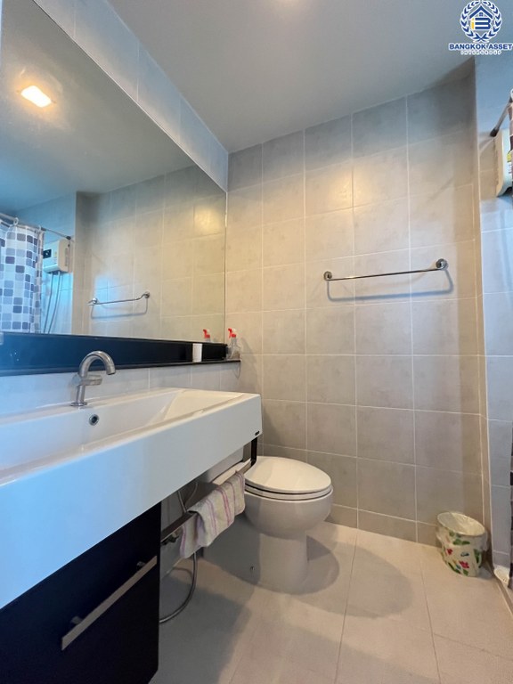 *****บ้านเดี่ยวมือสอง โครงการ สราญสิริ ติวานนท์-แจ้งวัฒนะ เนื้อที่ 58 ตร.ว. ฟังก์ชัน 3 ห้องนอน 3 ห้องน้ำ 2 ที่จอดรถ เจ้าของเดิมดูแลดีมาก ภายในพร้อมอยู่ โครงการบนทำเลใกล้เมือง เชื่อมต่อถนนแจ้งวัฒนะ ถนนติวานนท์ ใกล้จุดขึ้นทางด่วน "ศรีสมาน"